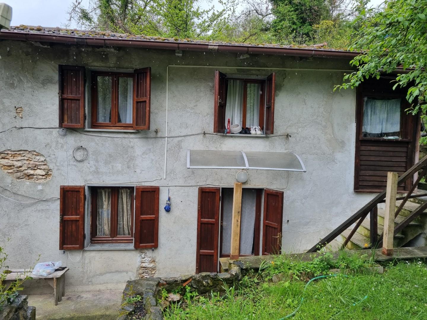 Casa indipendente con giardino, Massa san carlo