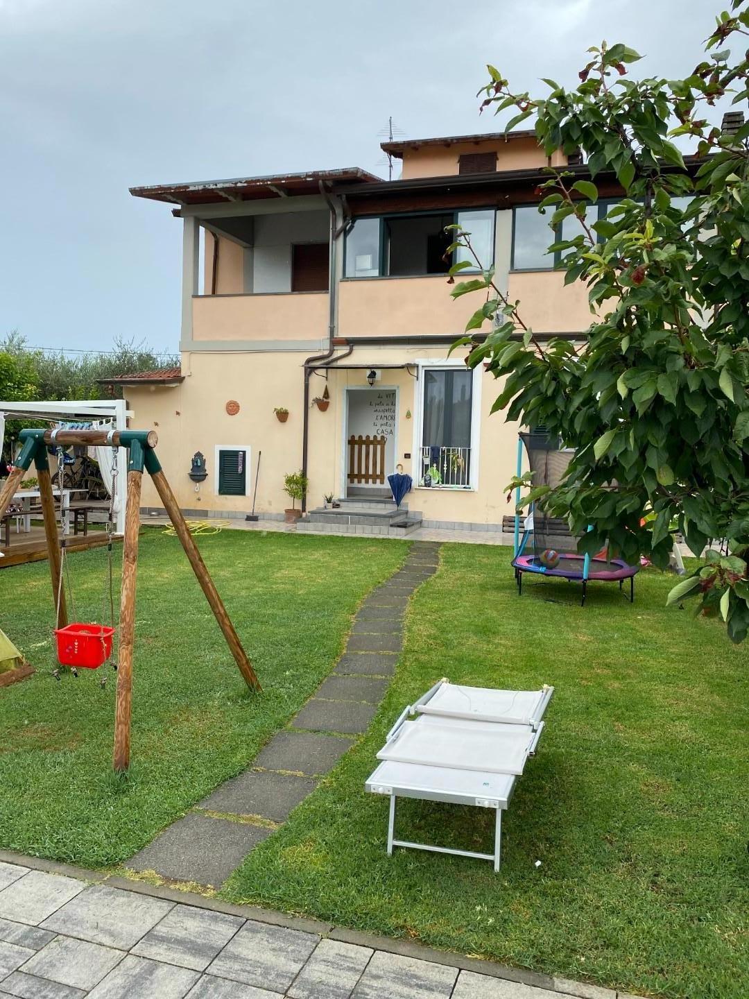 Casa indipendente con giardino, Massa mirteto
