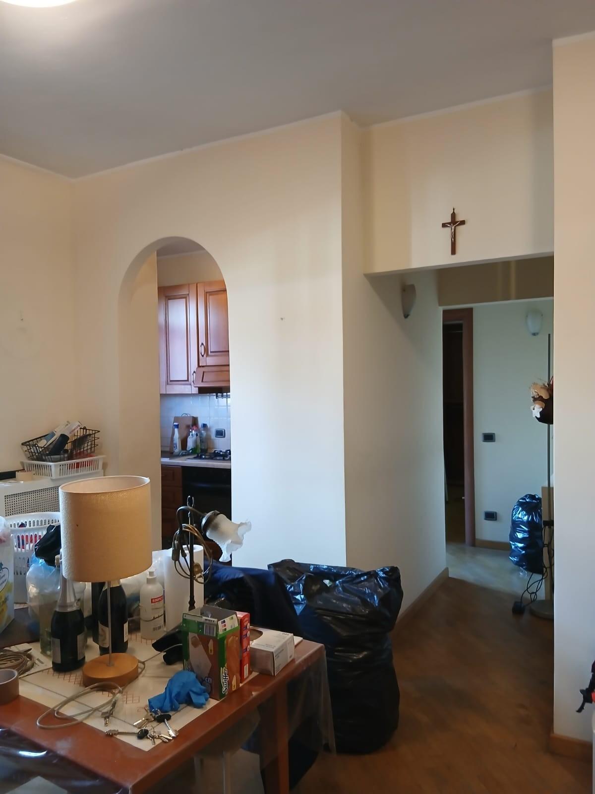 Trilocale con terrazzi, Massa centro