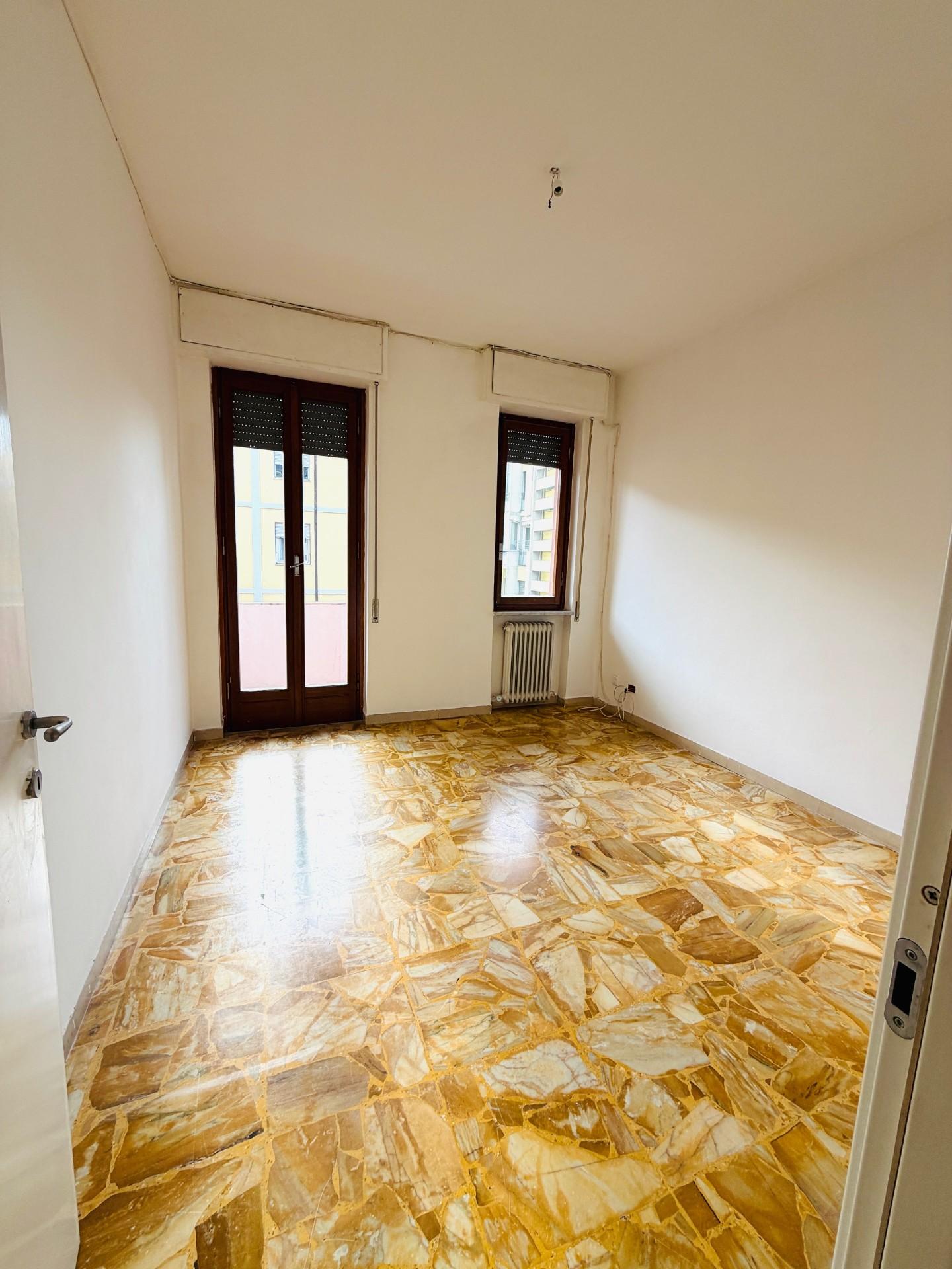 Quadrilocale in vendita, Massa centro