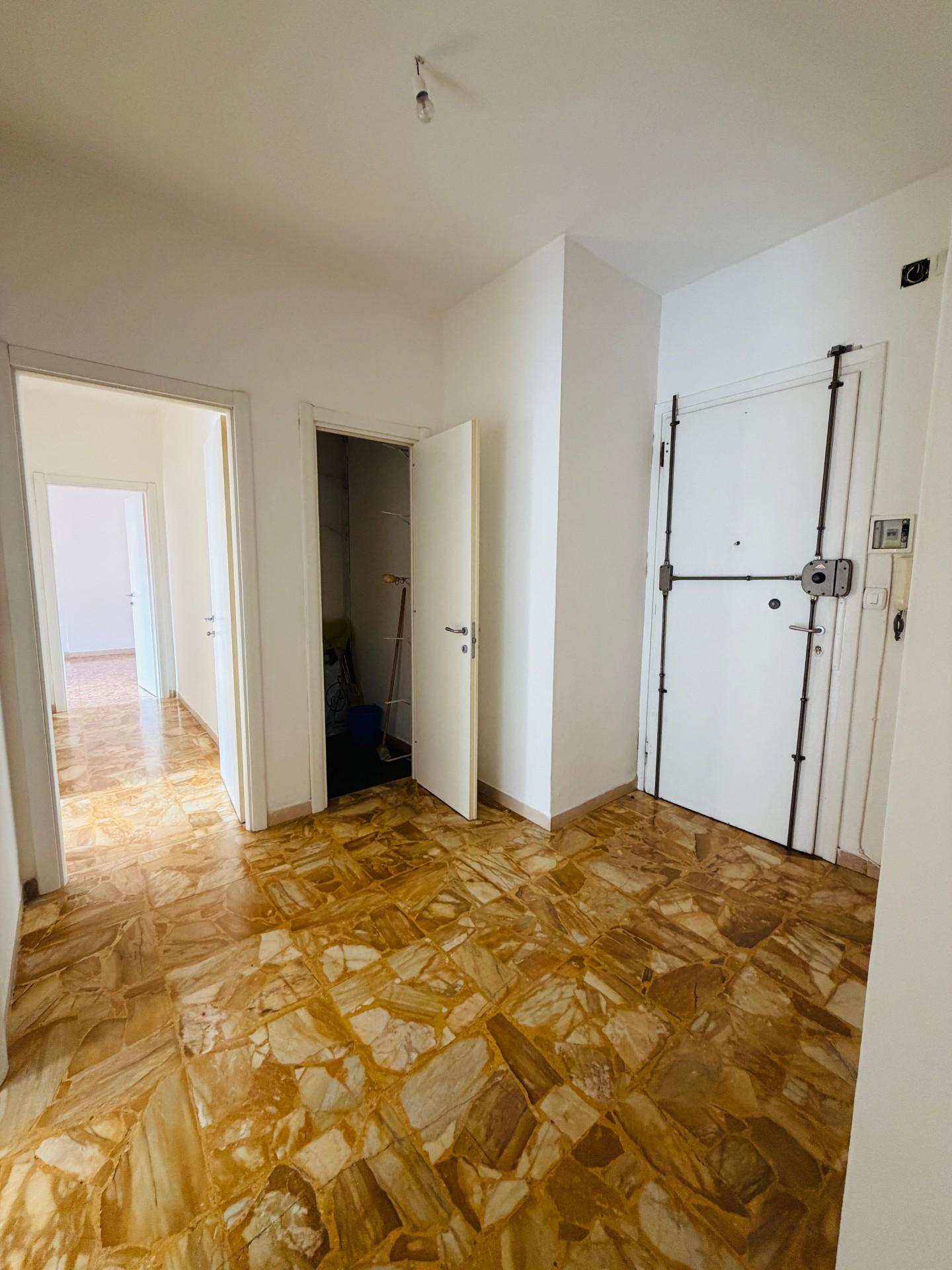 Quadrilocale in vendita, Massa centro