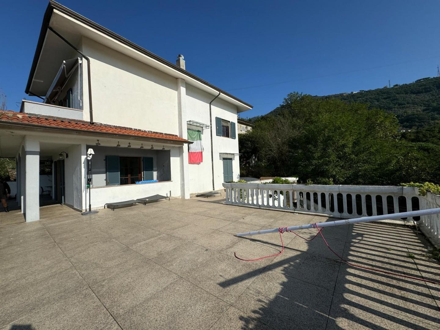 Villa in vendita, Carrara fossone
