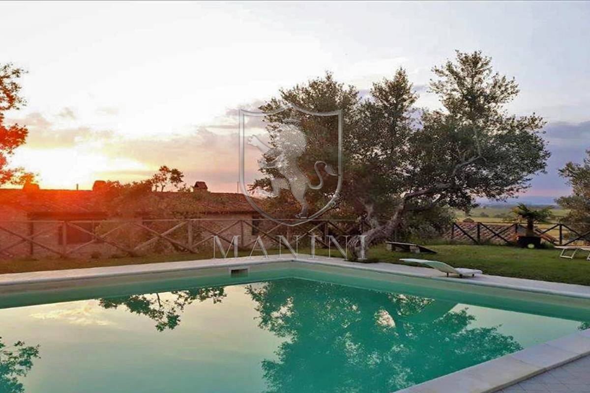 Casale in vendita a Panicale, Le Mura