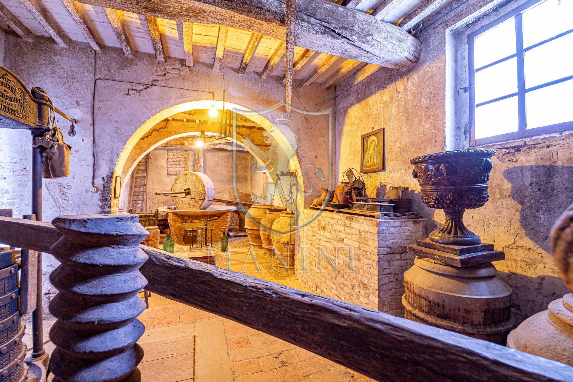 Casale in vendita a Castiglione del Lago