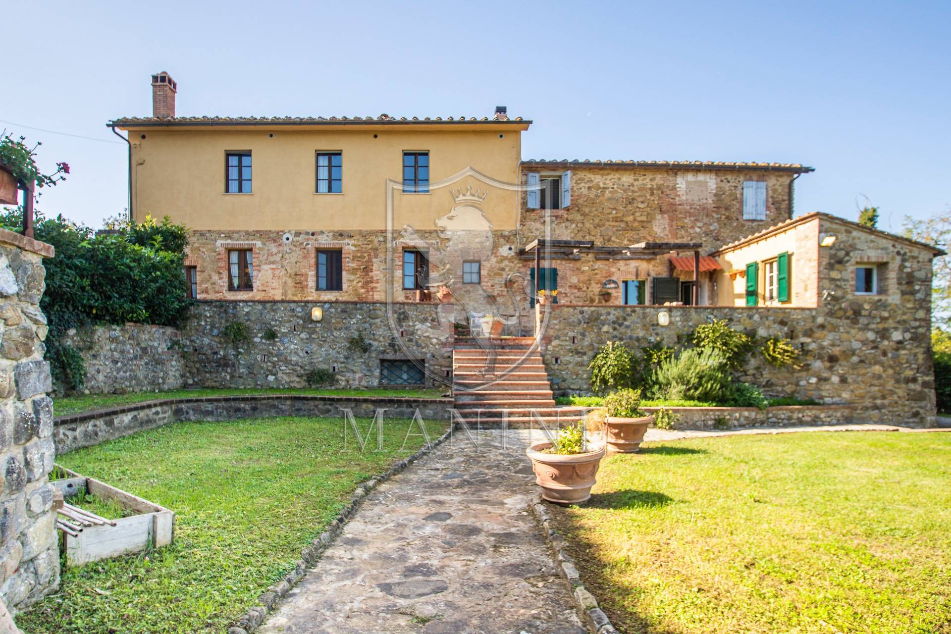 Casale in vendita a Siena, Semicentrale