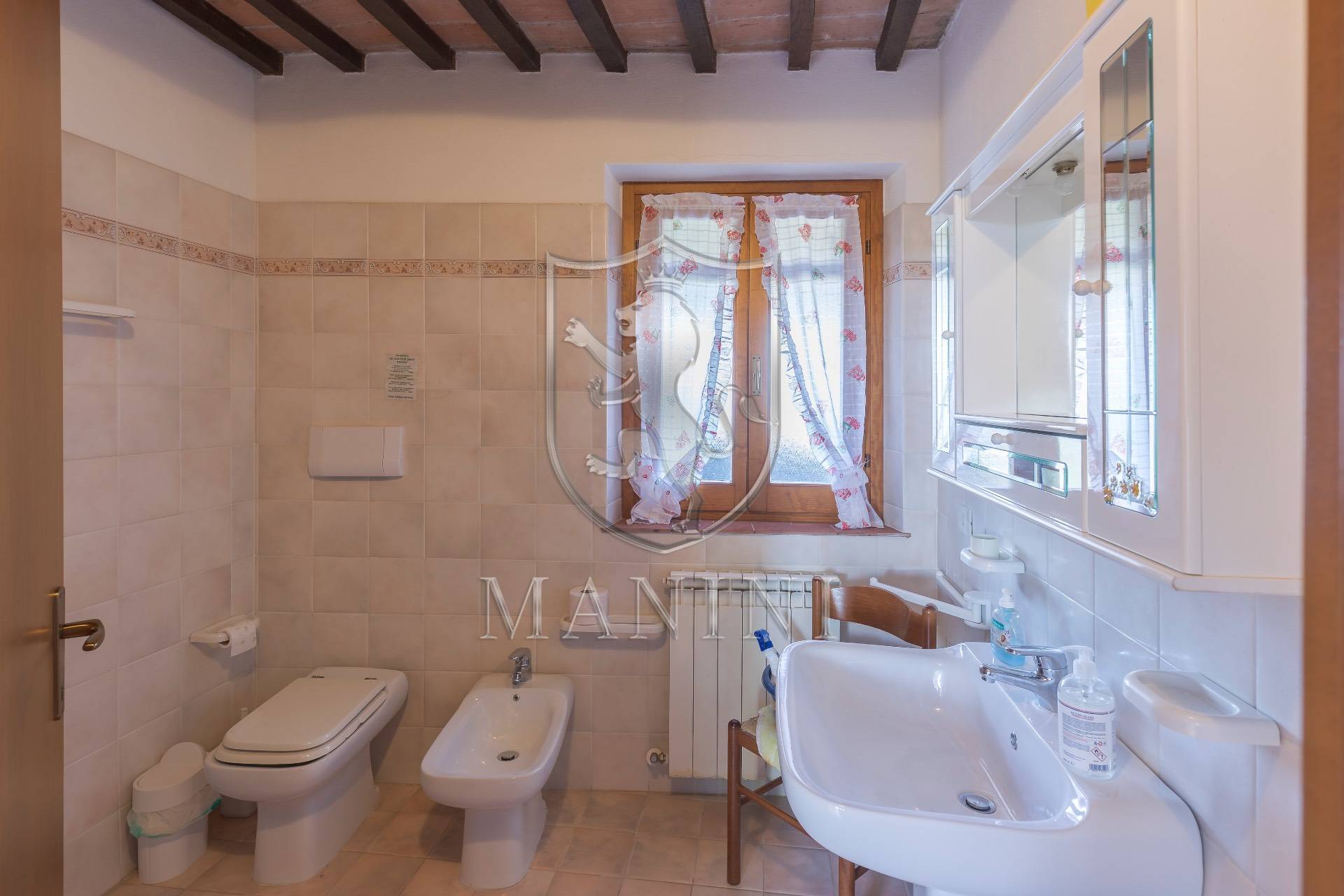 Casale in vendita a Castiglione del Lago, Villastrada