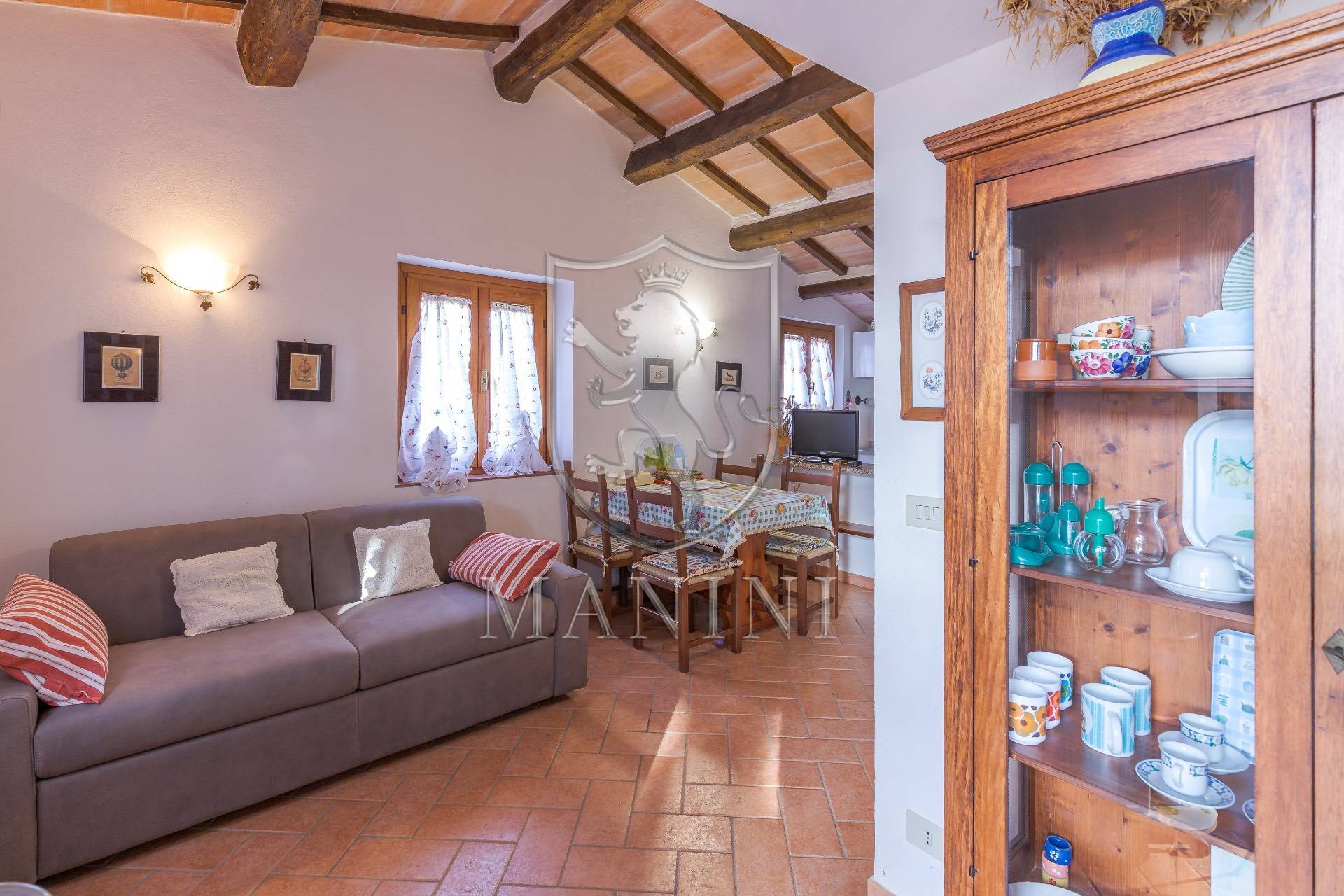 Casale in vendita a Castiglione del Lago, Villastrada