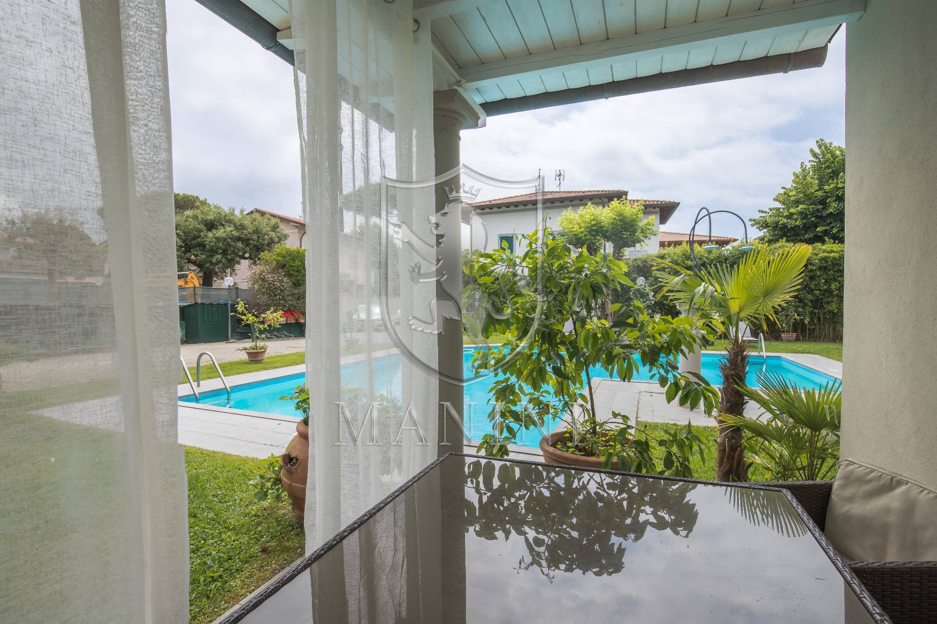 Villa in vendita a Forte dei Marmi