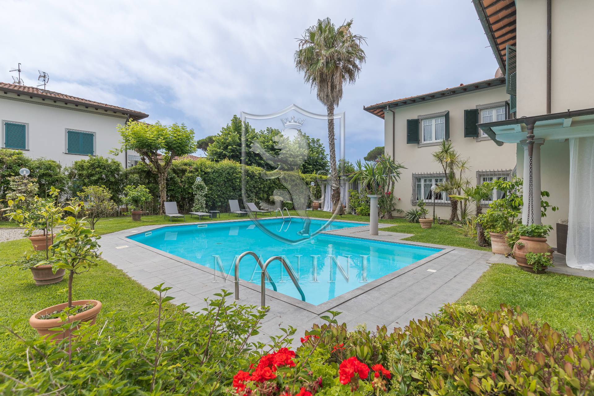 Villa in vendita a Forte dei Marmi