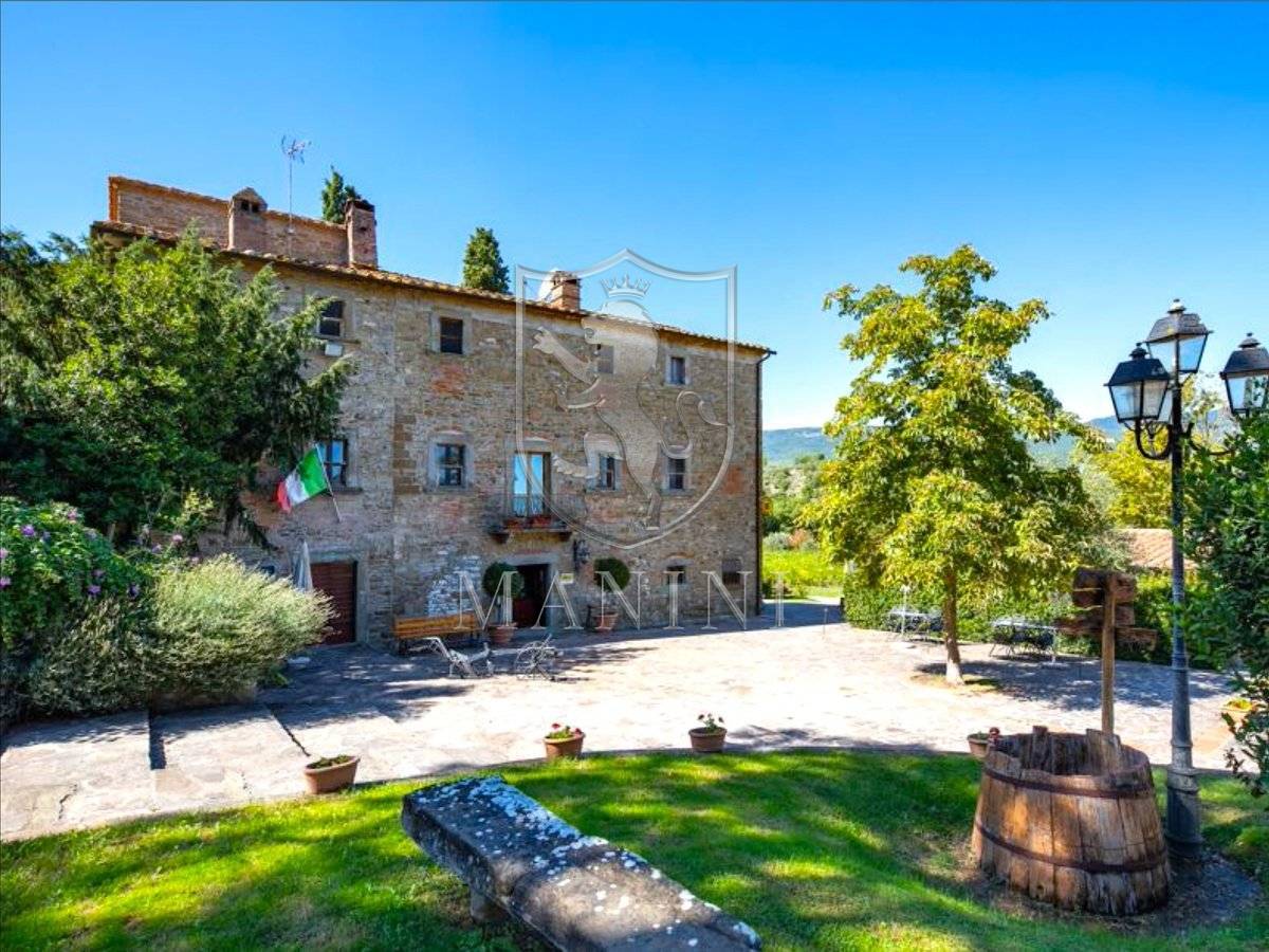 Casale in vendita a Cortona, Ossaia