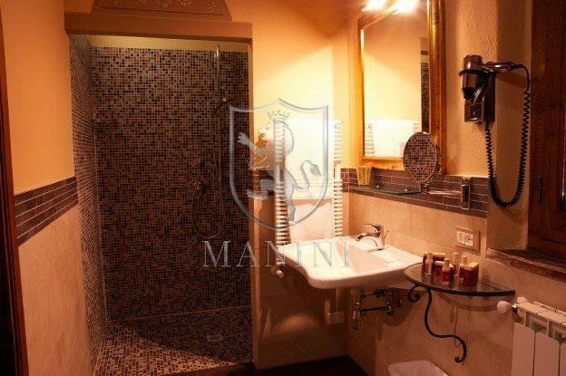 Casale in vendita a Cortona, Ossaia