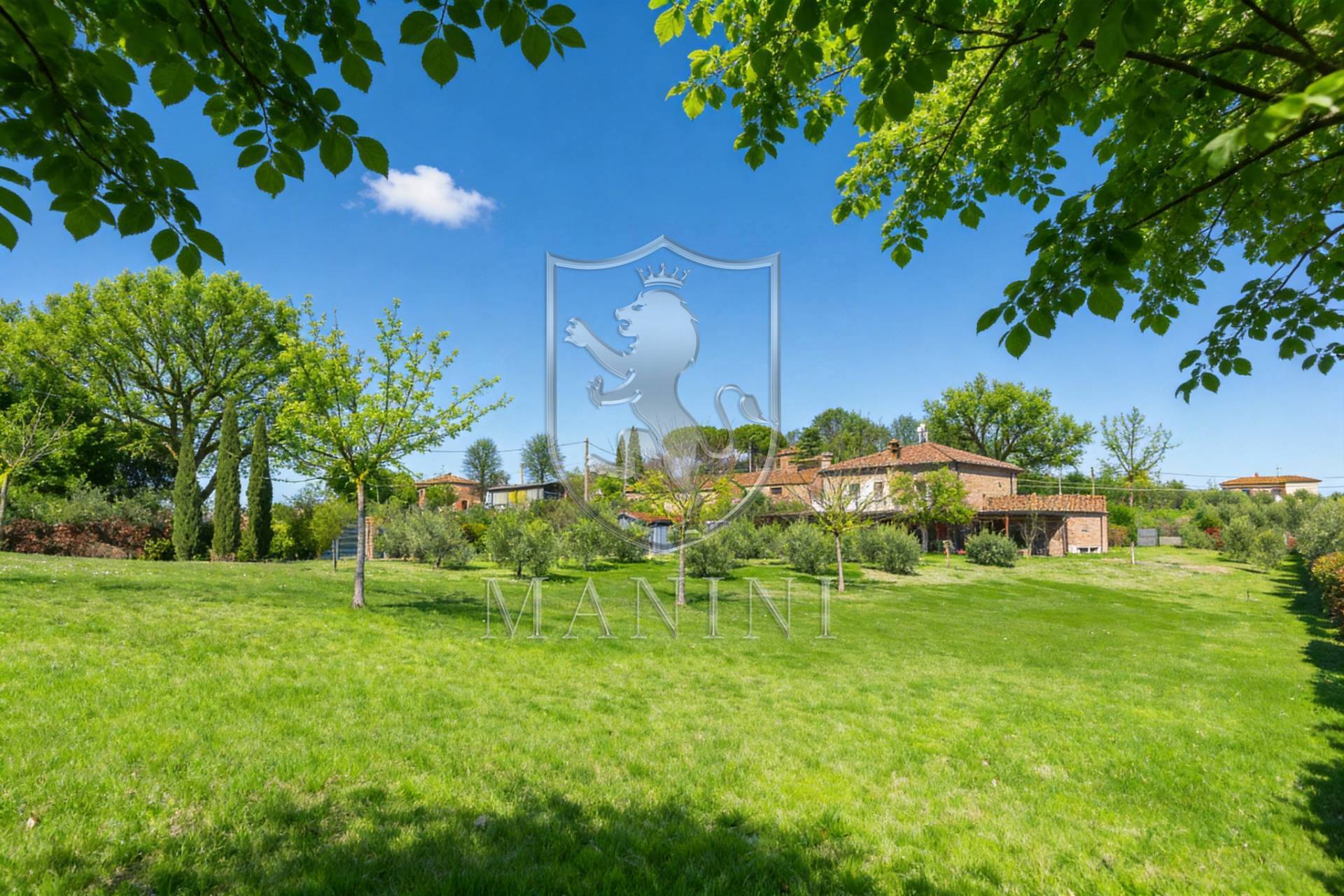 Villa in vendita a Lucignano