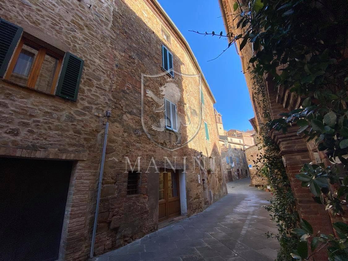 Appartamento in vendita a Montalcino