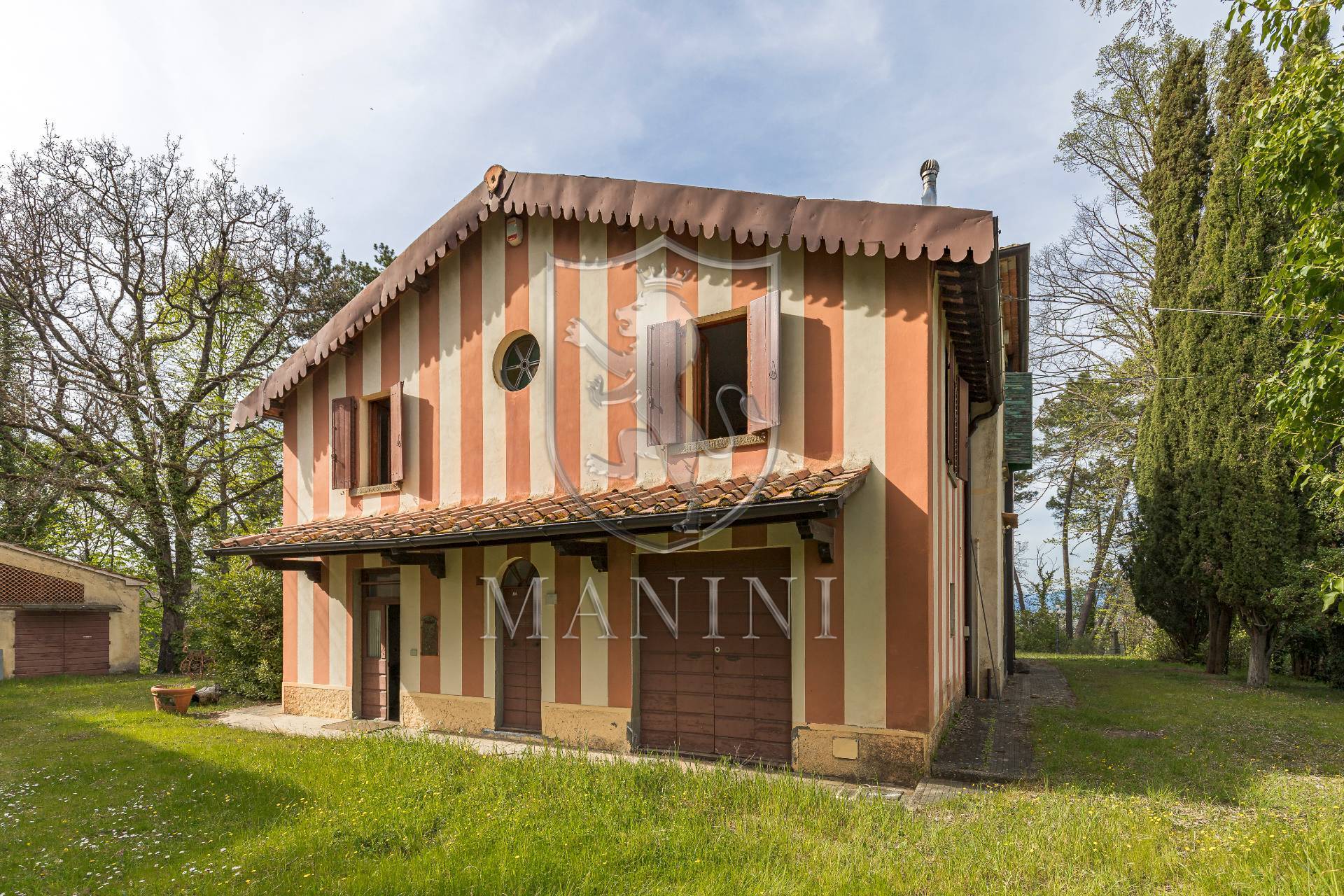 Casale in vendita a Arezzo