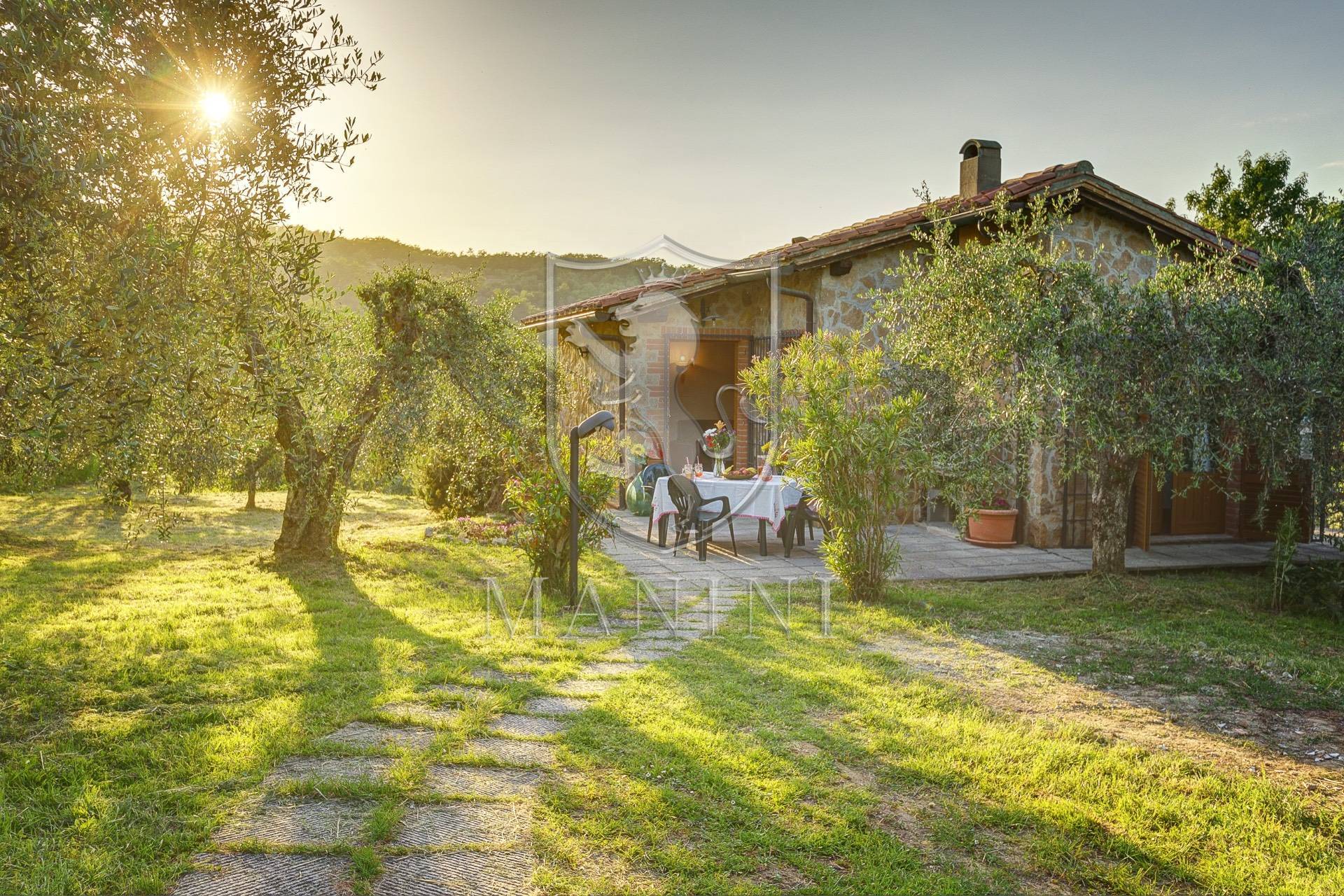 Casale in vendita a Sinalunga, Scrofiano