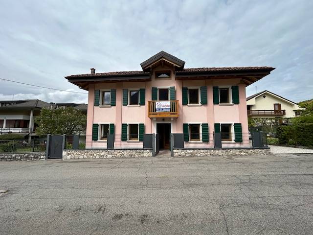 Villette a schiera in vendita a Feltre