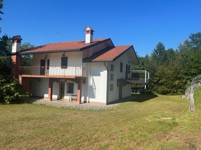 Casa singola in vendita a Borgo Valbelluna