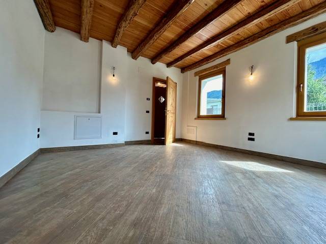 Villette a schiera in vendita a Feltre