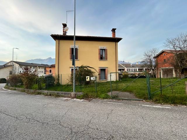Casa singola in vendita a Feltre