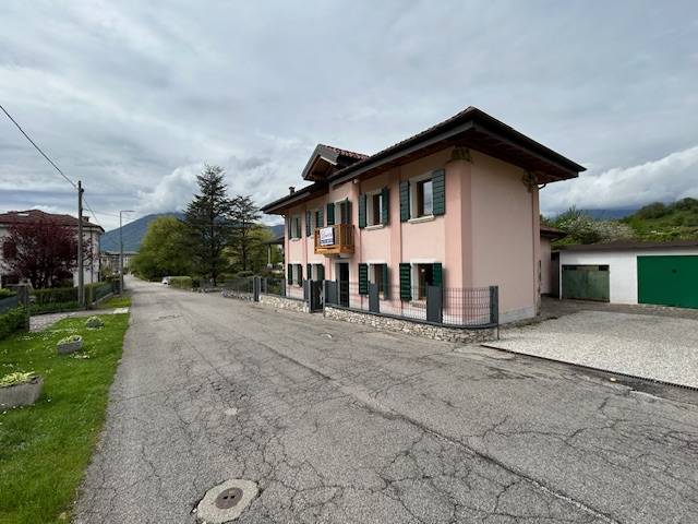 Villette a schiera in vendita a Feltre