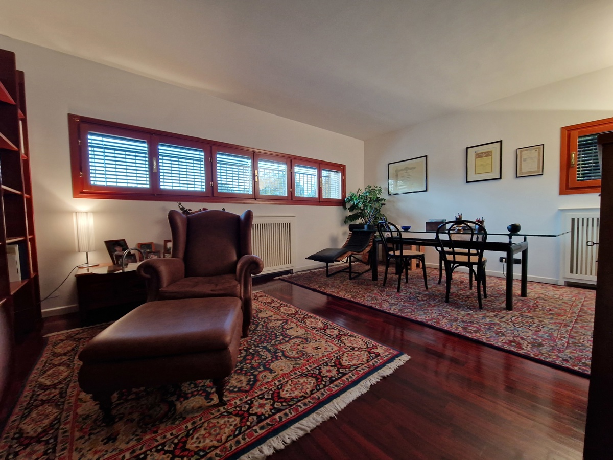 Villa in vendita a Medicina