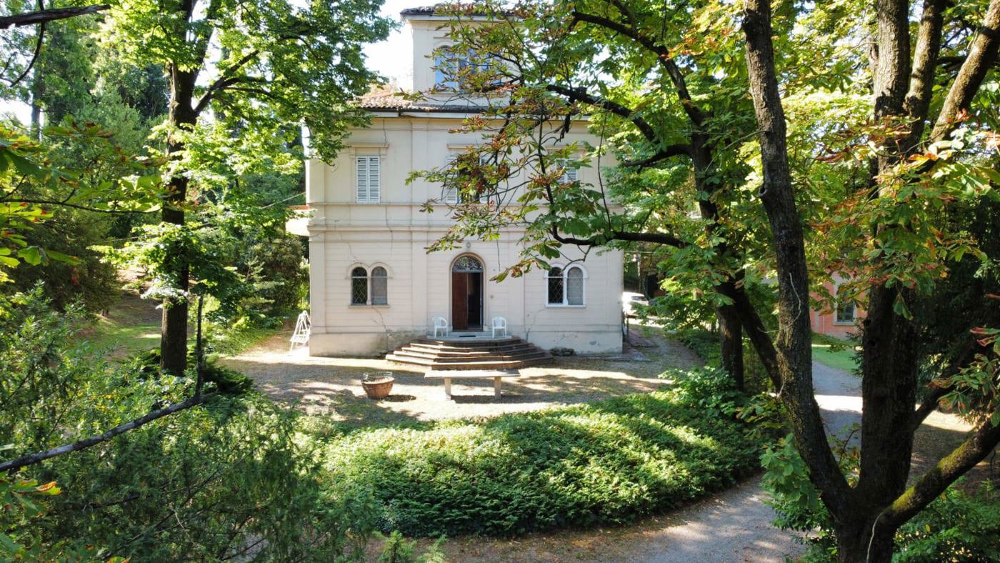 Villa in vendita a Zola Predosa