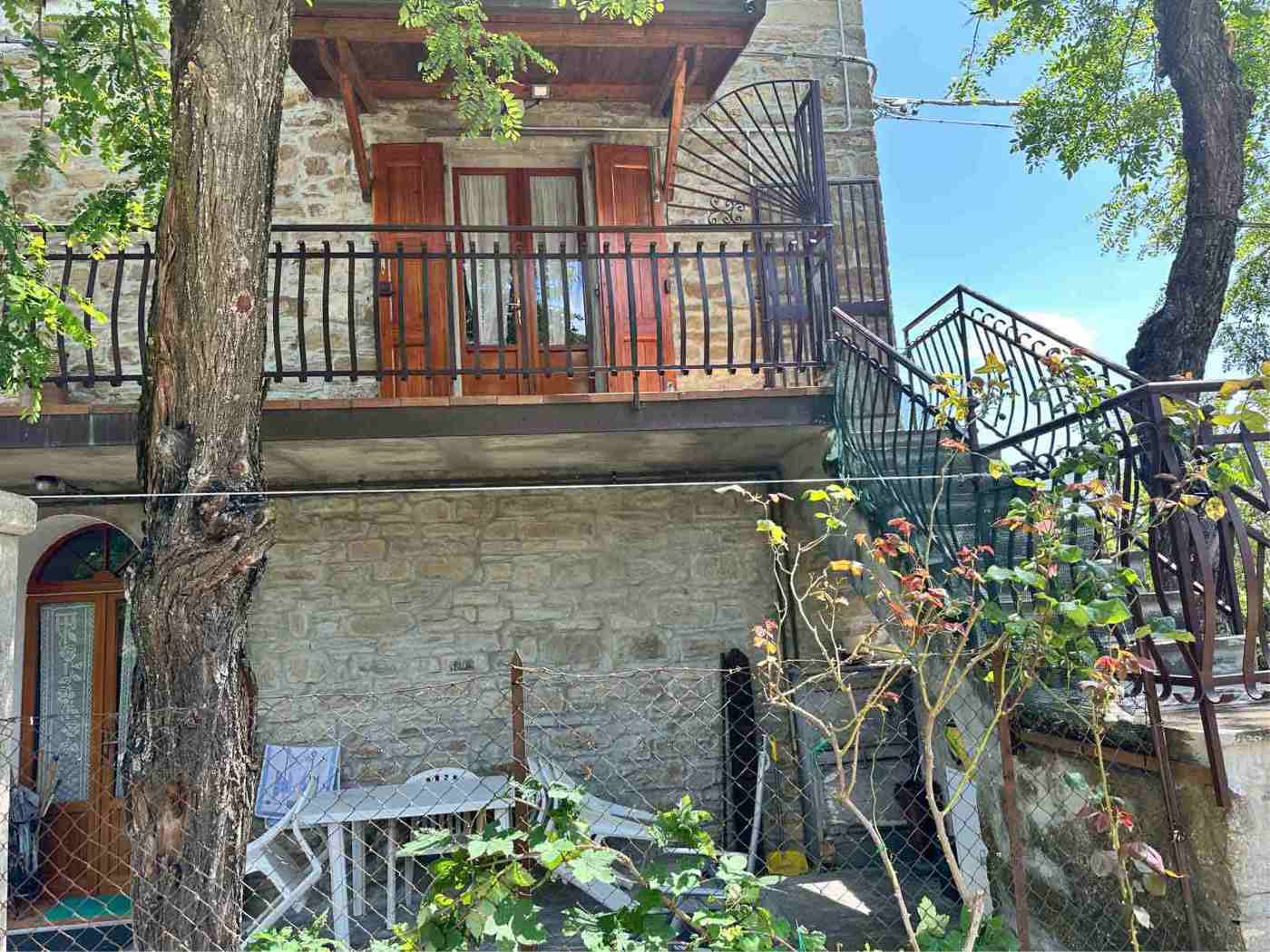 Trilocale in vendita a San Benedetto Val di Sambro