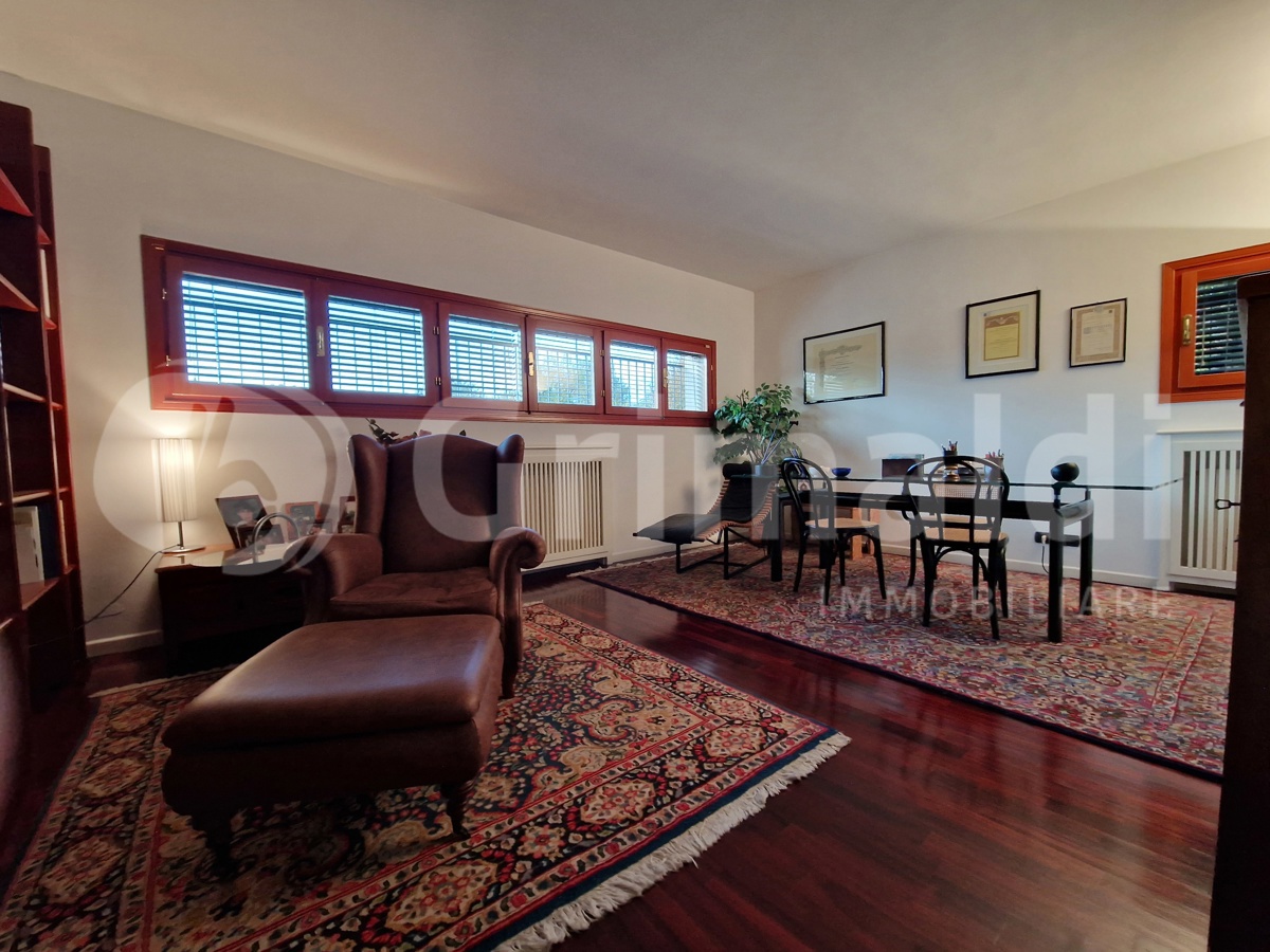 Villa in vendita a Medicina