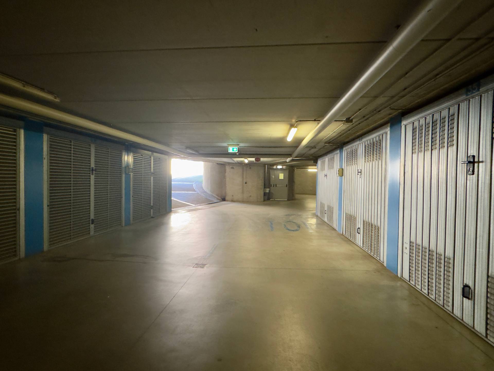 Box o garage in vendita a Cinisello Balsamo