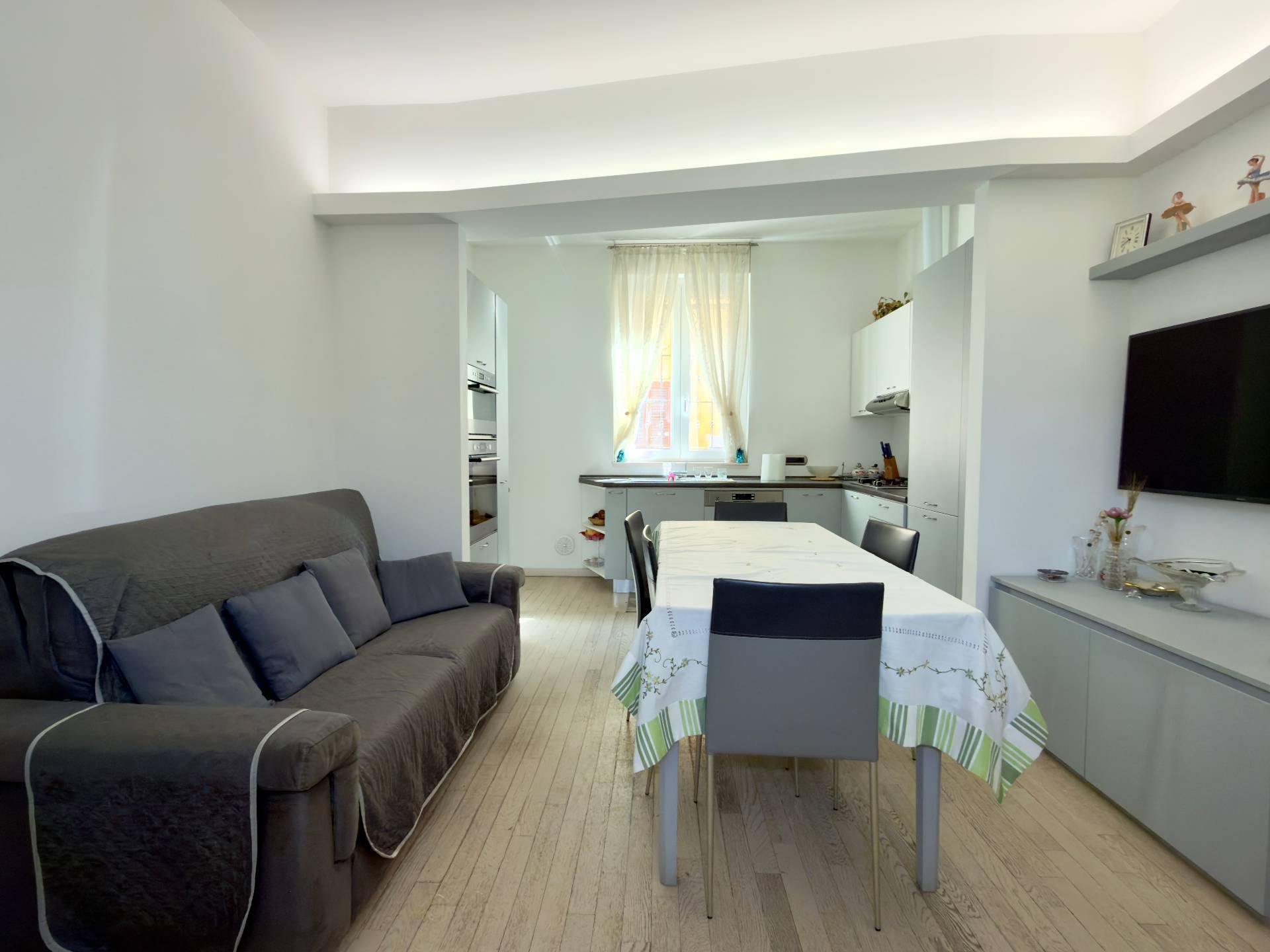 Appartamento in vendita a Seveso, Baruccana