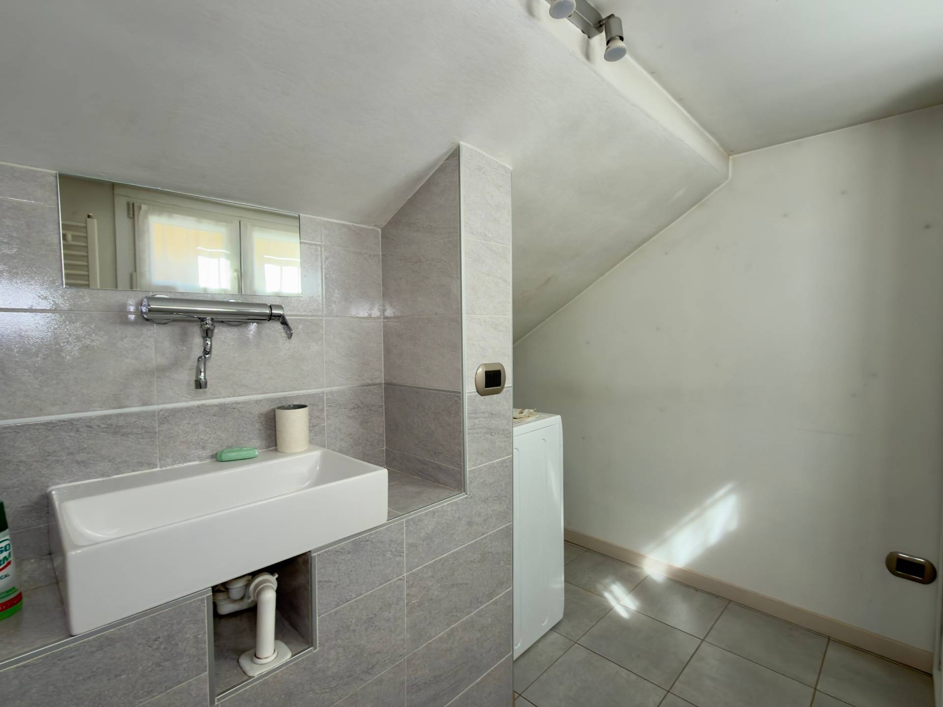 Appartamento in vendita a Seveso, Baruccana