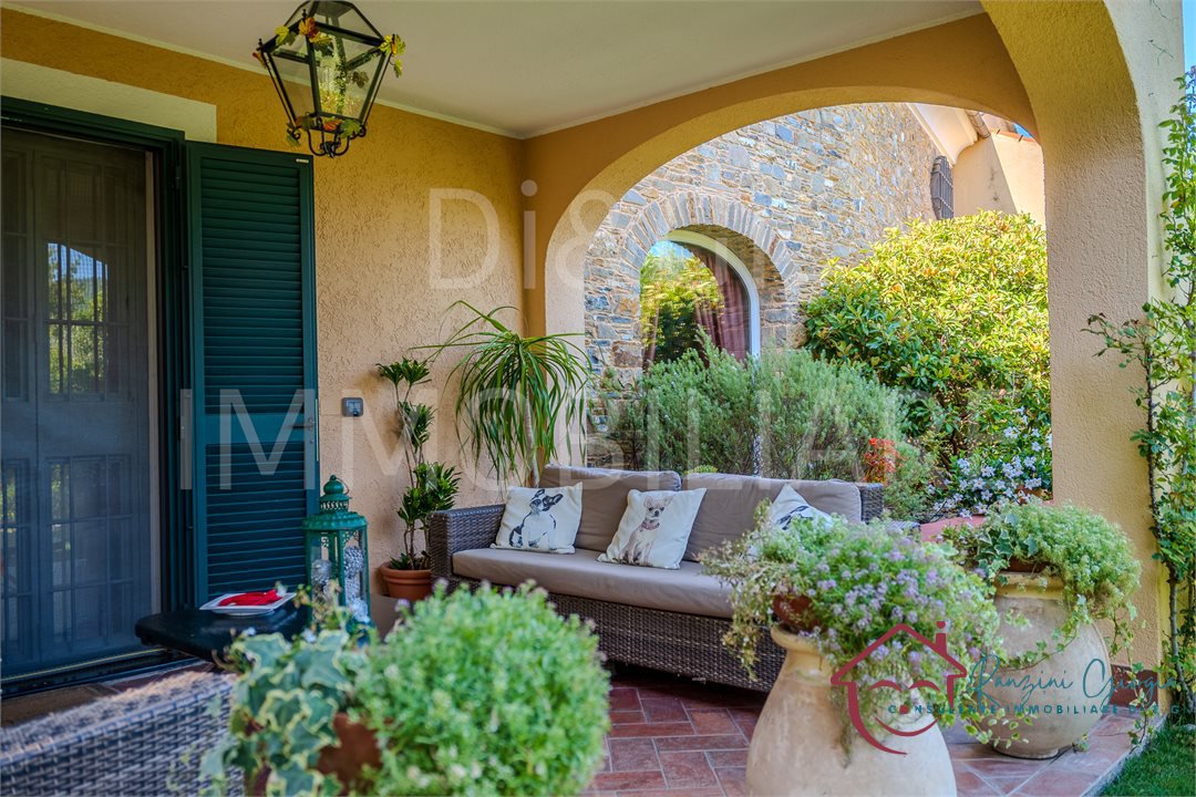 Villa in vendita a Garlenda