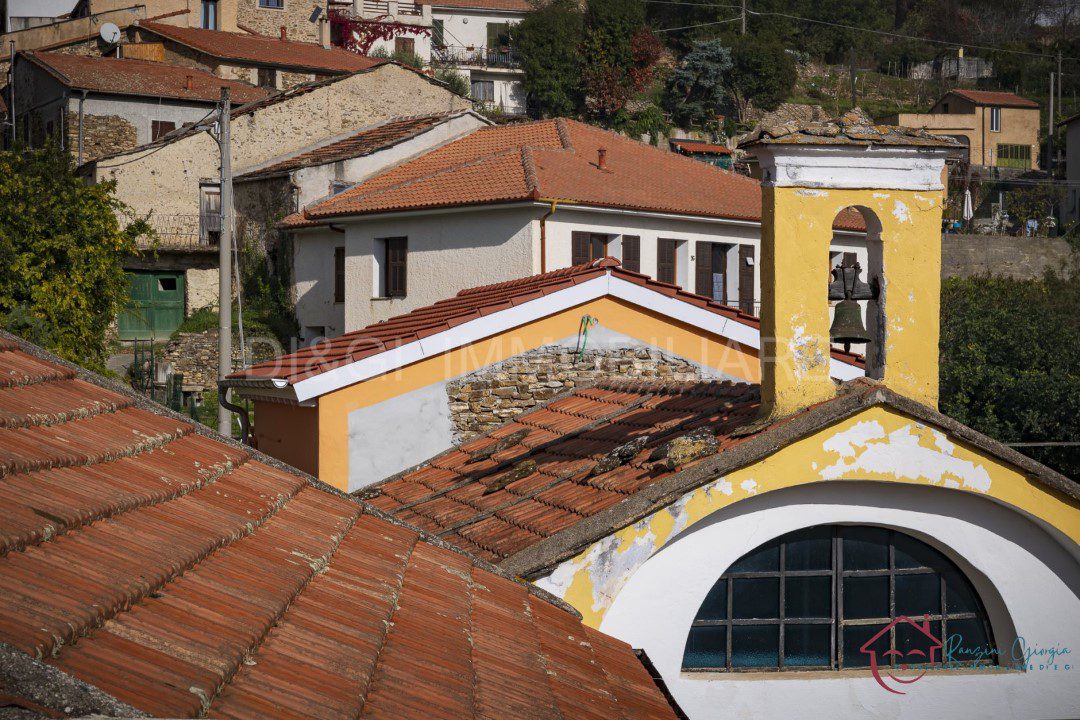 Casa indipendente in vendita a Onzo
