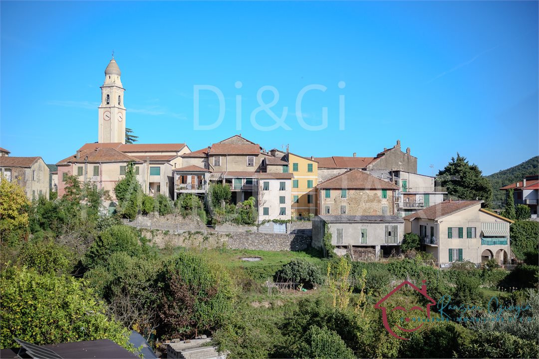 Casa indipendente in affitto a Casanova Lerrone