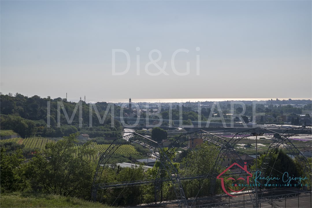 Villa vista mare a Villanova d'Albenga