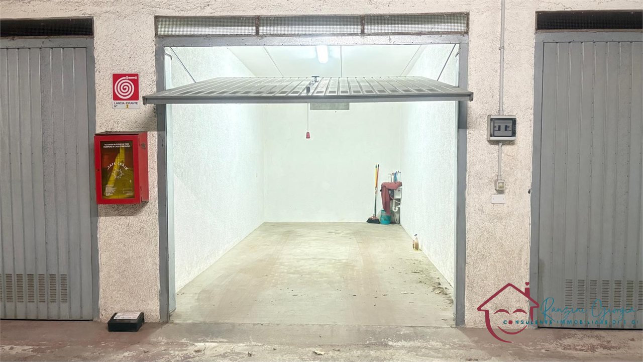 Box/Garage 21mq in vendita a Garlenda