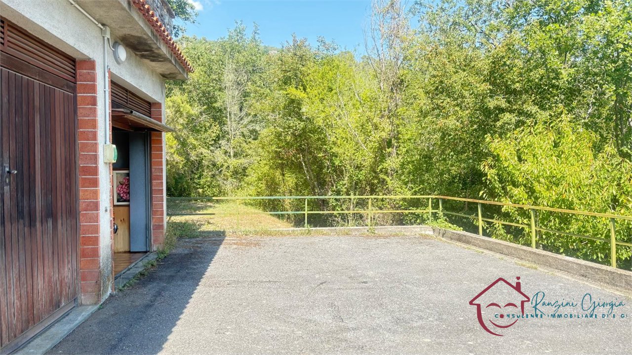 Box/Garage 28mq in vendita a Garlenda