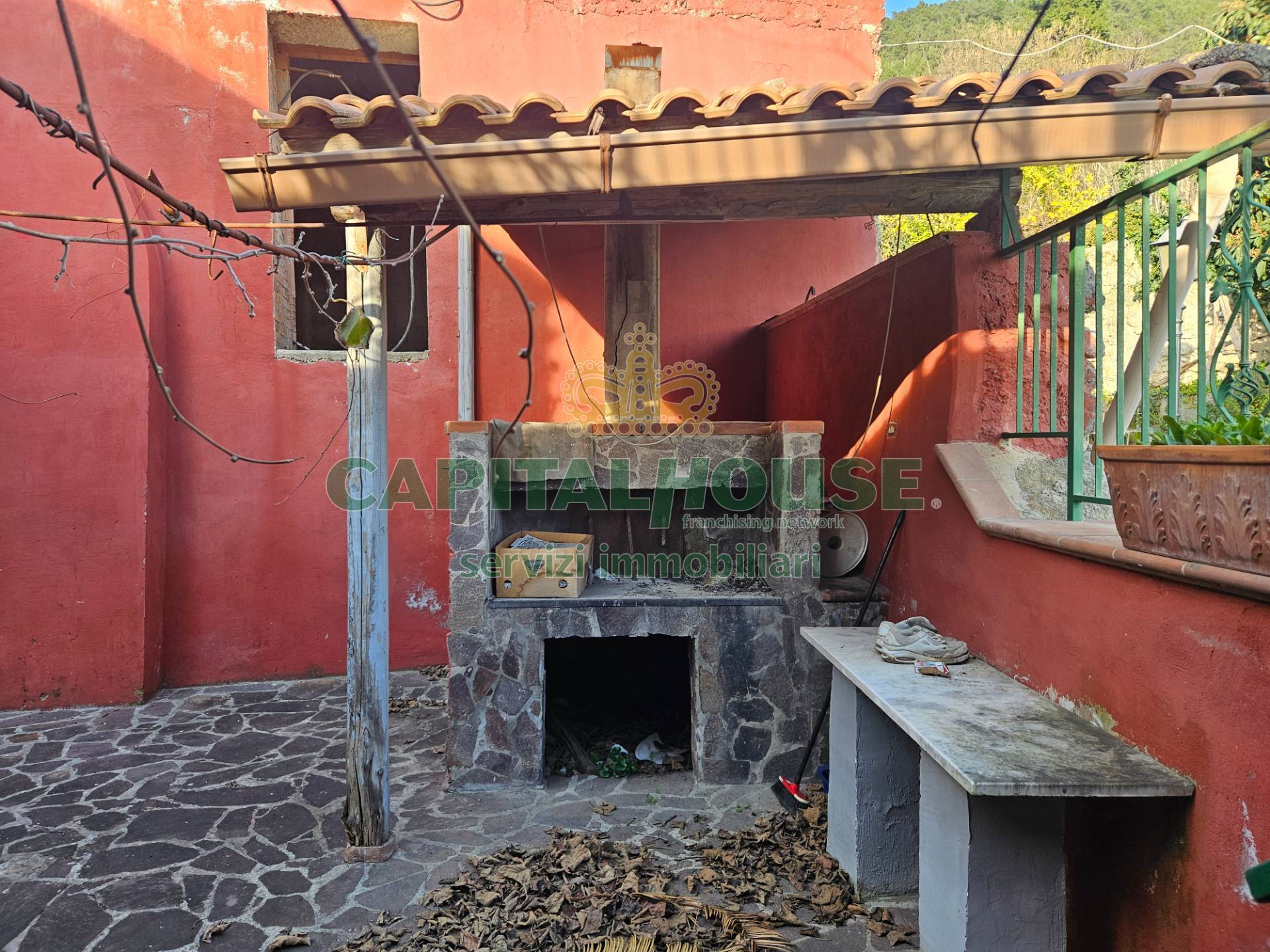 Indipendente in vendita a Giano Vetusto, Curti