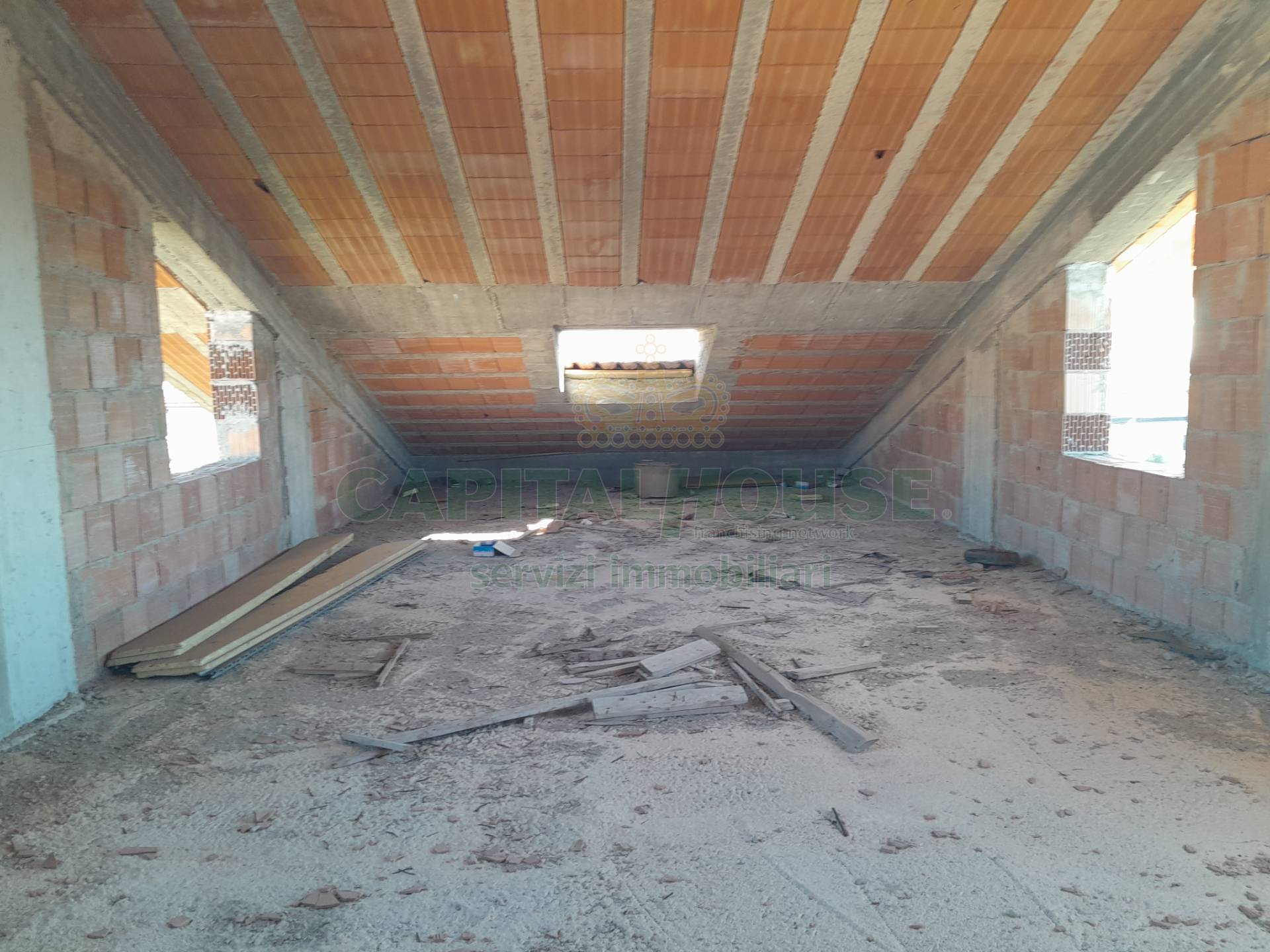 Villa in vendita a Pastorano