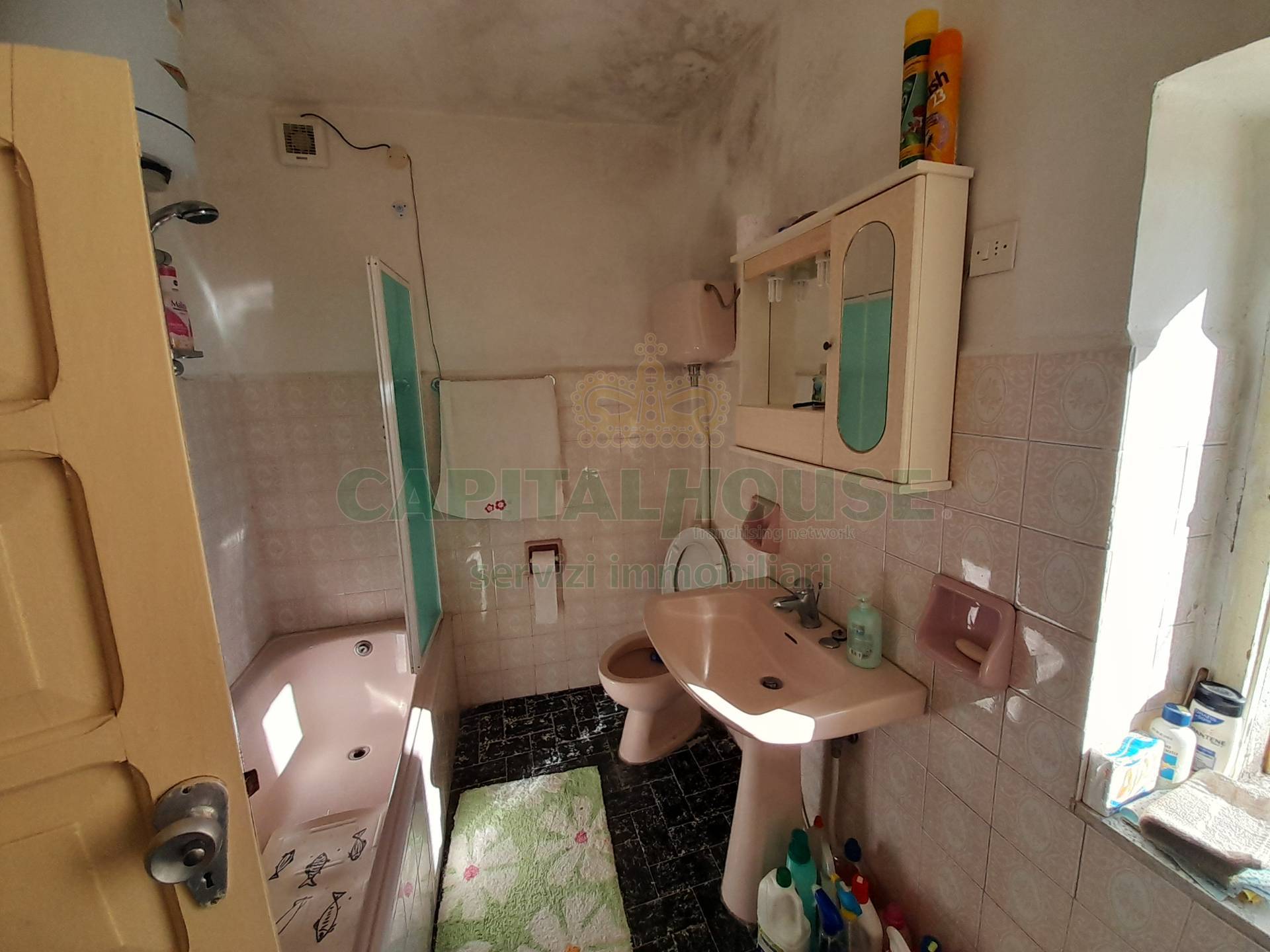 S.Indipendente in vendita a Giano Vetusto, Curti