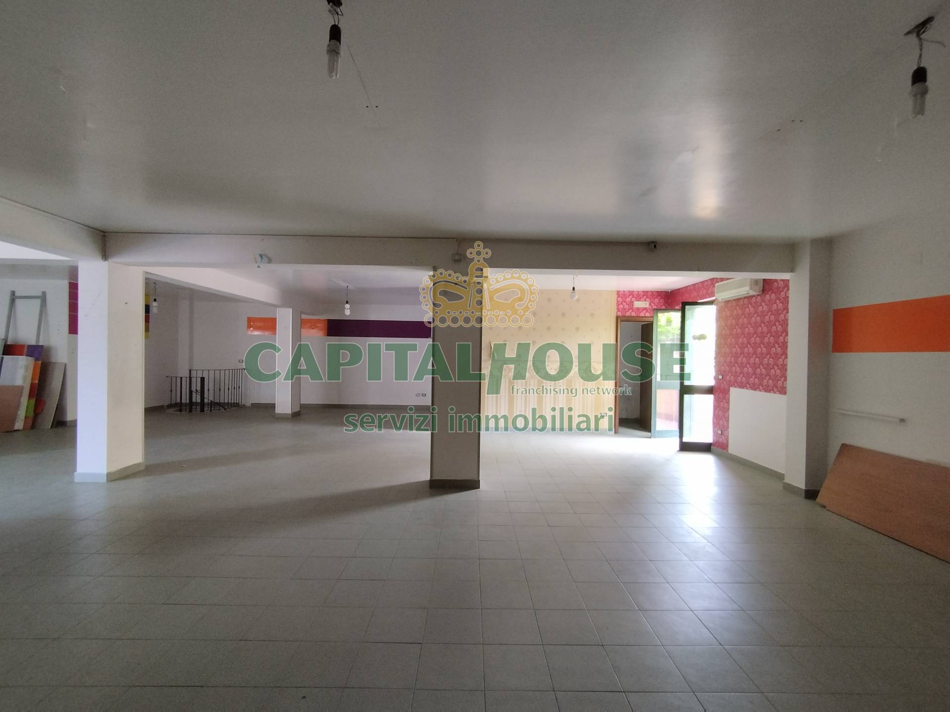 Ufficio in vendita a Pastorano