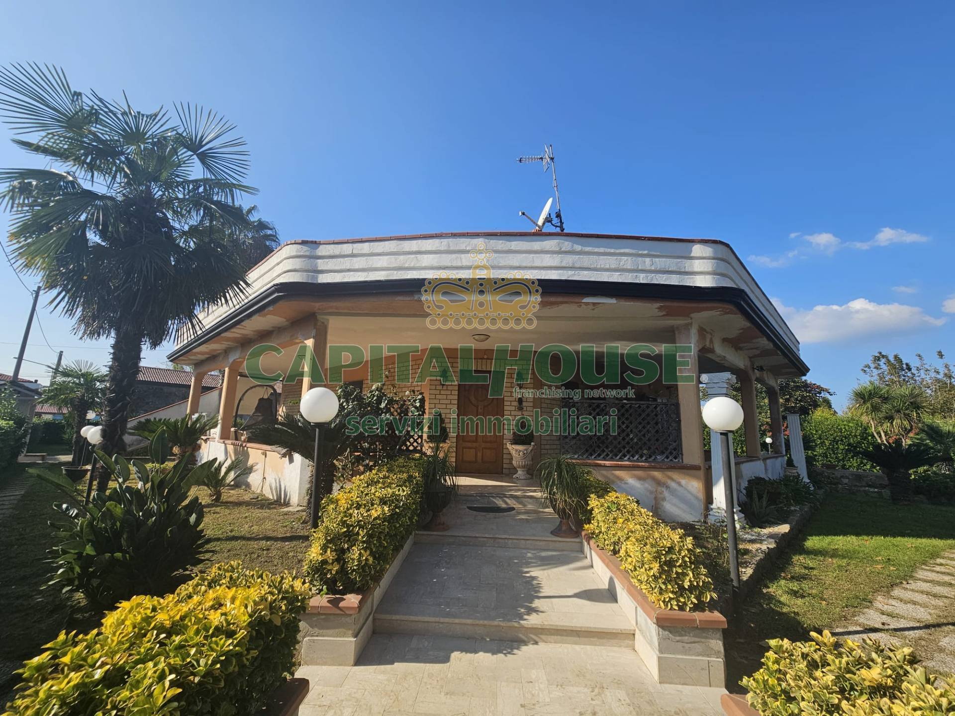 Villa in vendita a Pignataro Maggiore