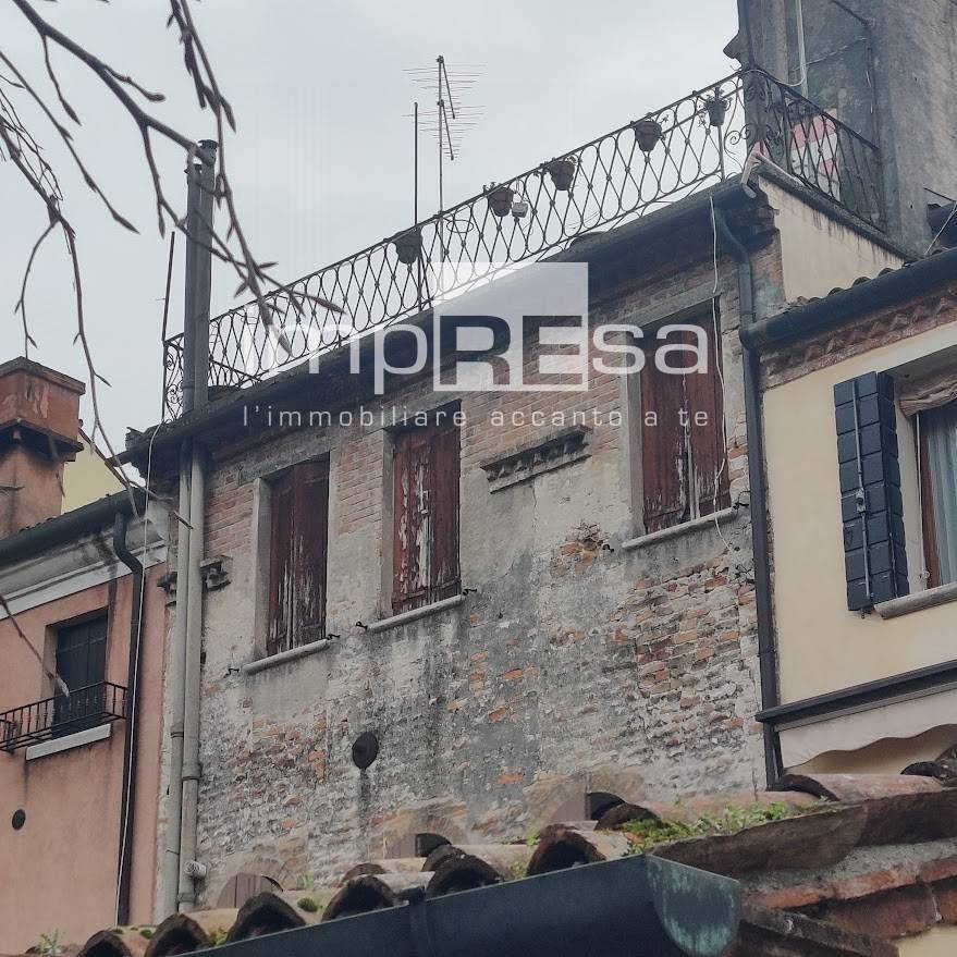 Palazzo in vendita a Treviso, Centro storico