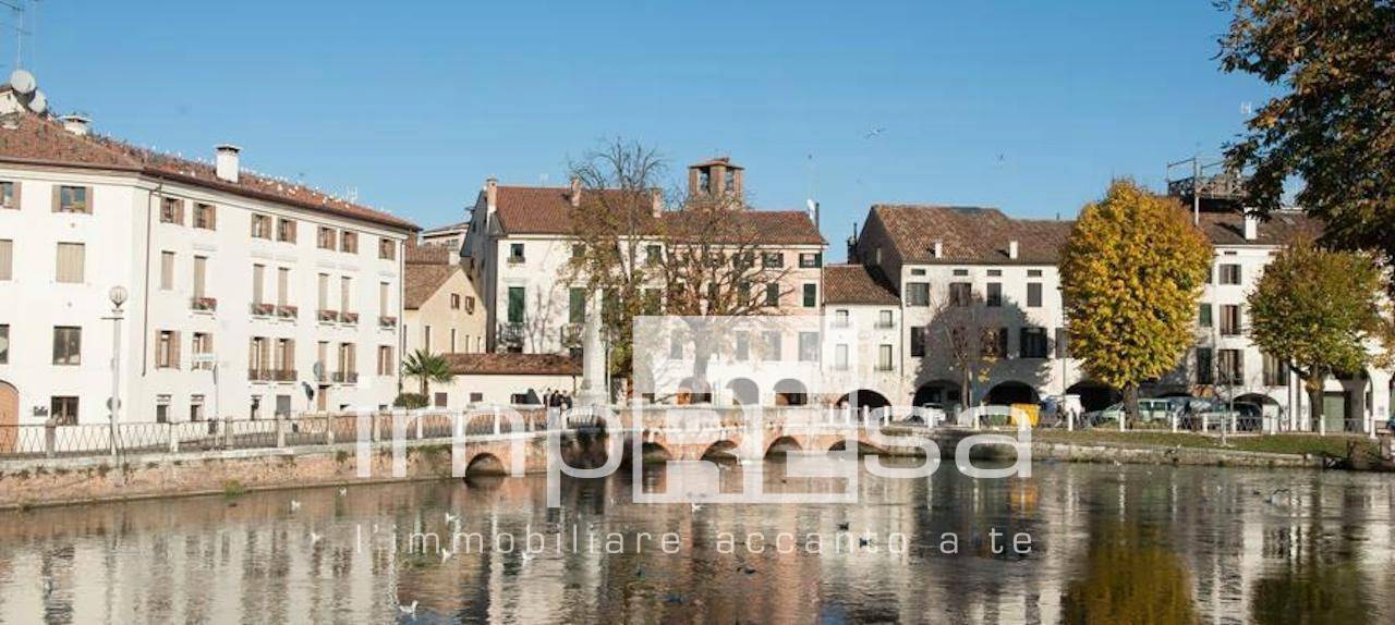 Palazzo in vendita a Treviso, Centro storico