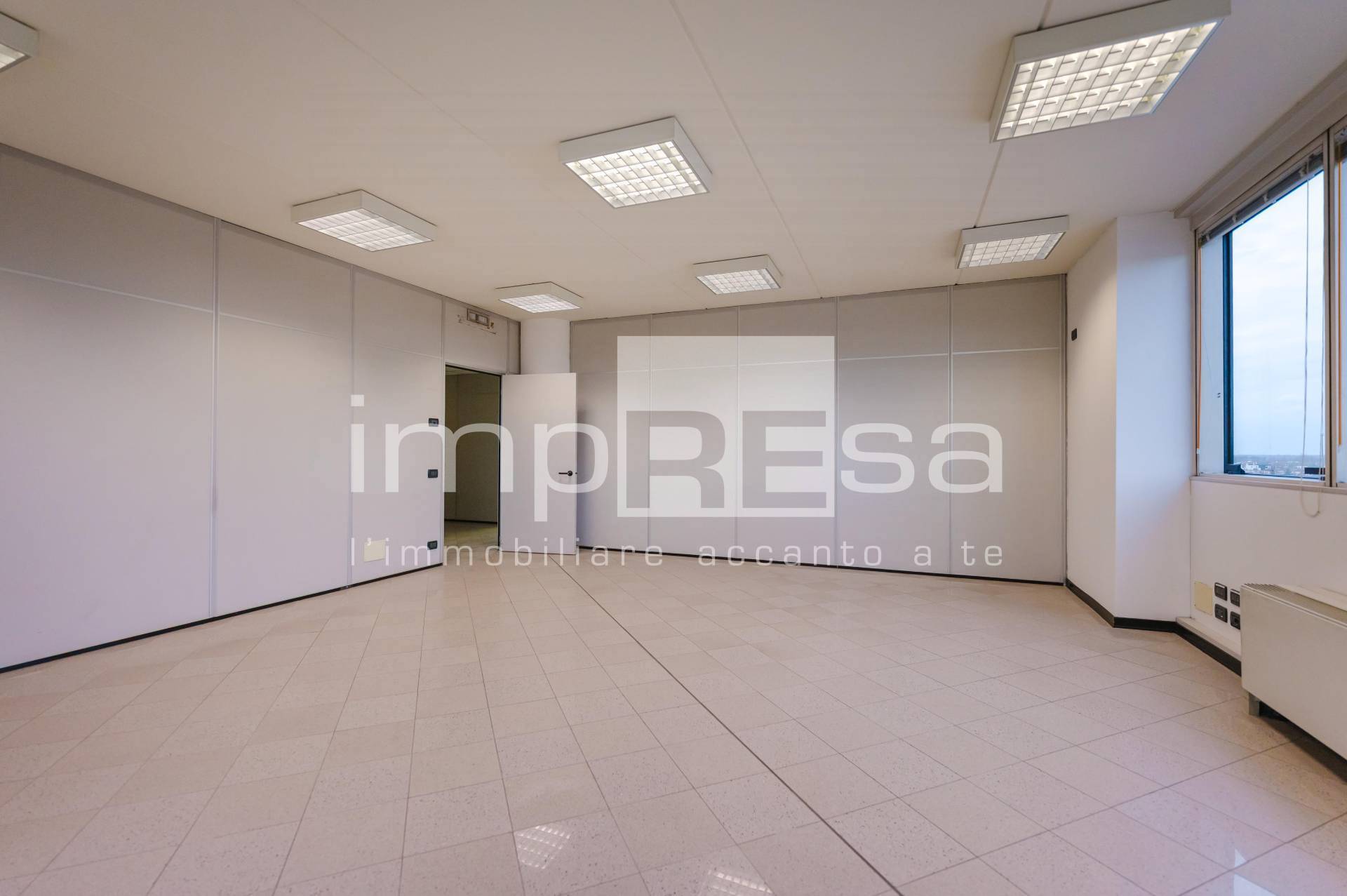 Locale commerciale in vendita a Venezia, Mestre