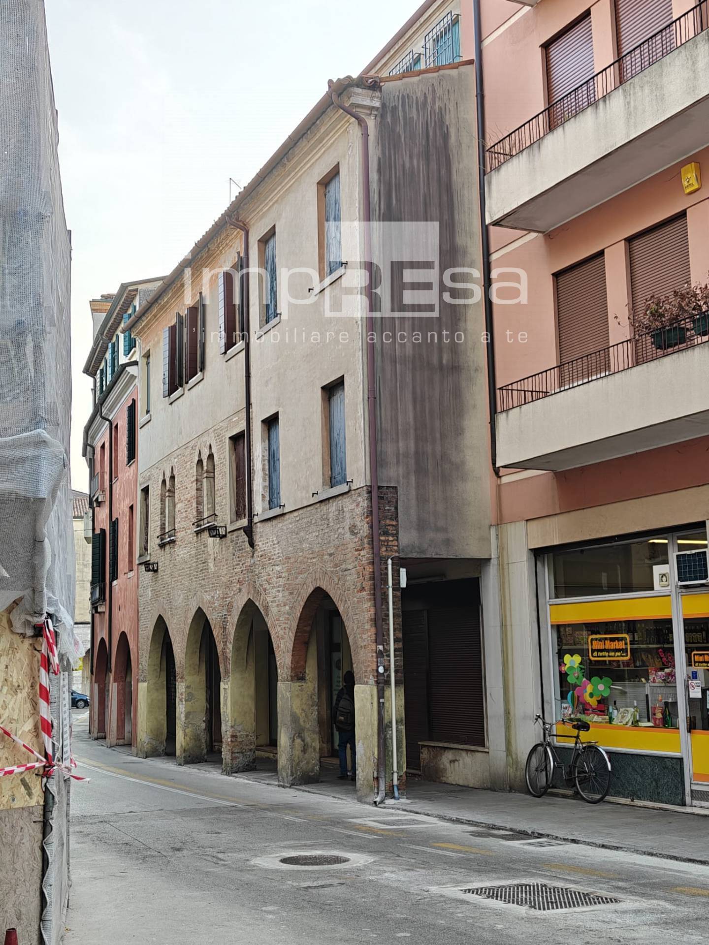 Palazzo in vendita a Treviso, Centro storico