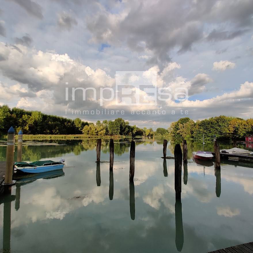 Palazzo in vendita a Treviso, Centro storico