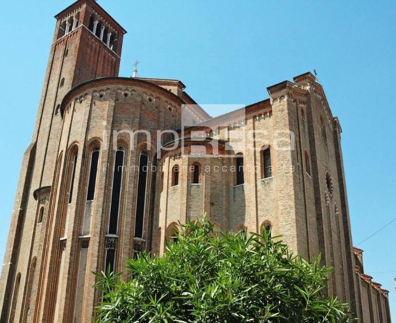 Palazzo in vendita a Treviso, Centro storico