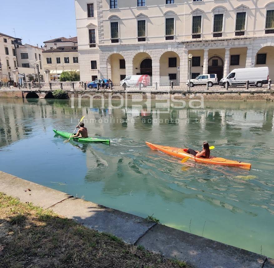 Palazzo in vendita a Treviso, Centro storico