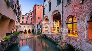 Abbinata/Bifamiliare in vendita a Treviso, S. Maria del Rovere